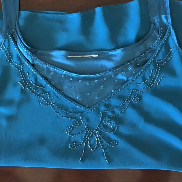 Vibrant blue sequin and bead adorned layered top - Picture 8 of 14